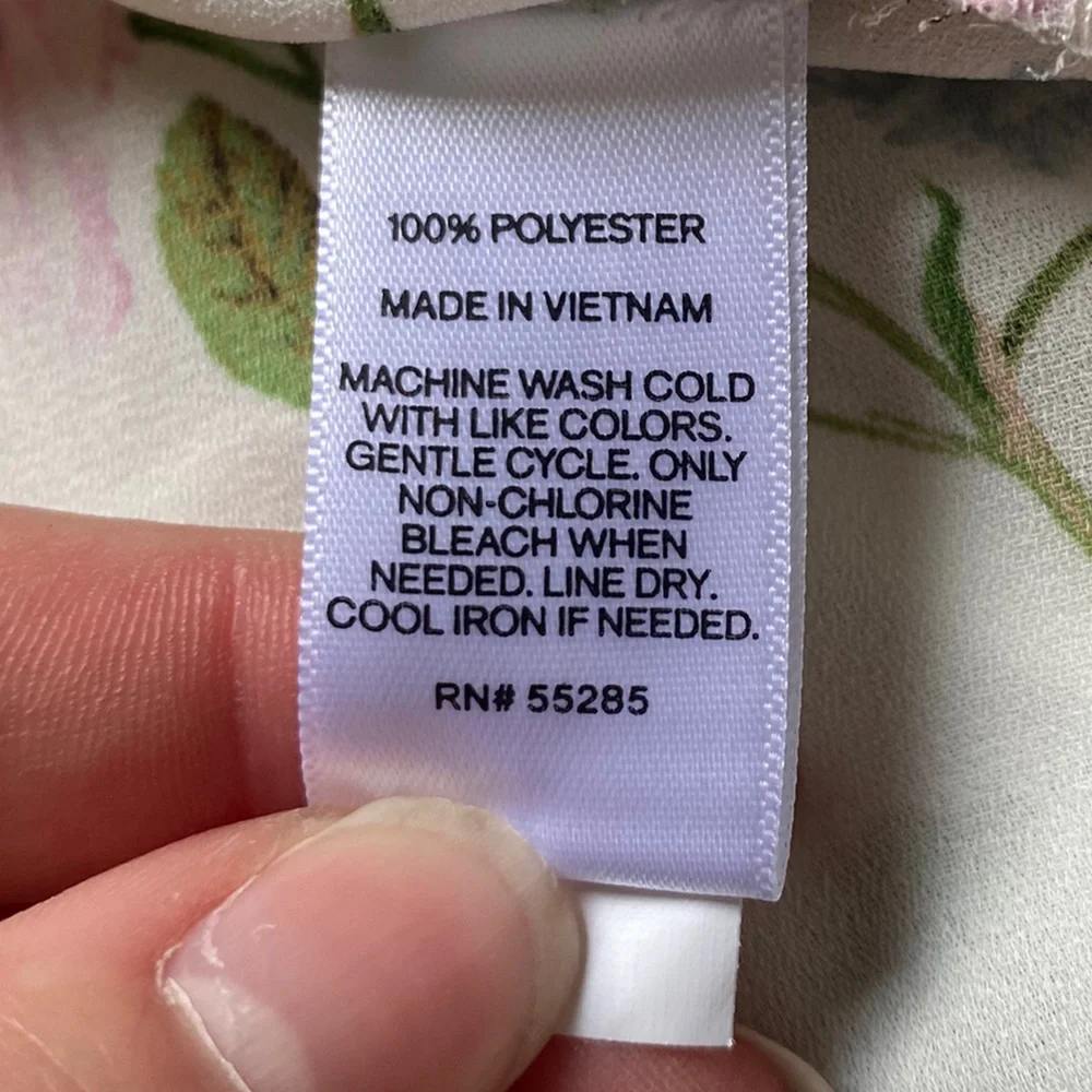 Express Floral Off-Shoulder Blouse - Pink and Green - Picture 6 of 10